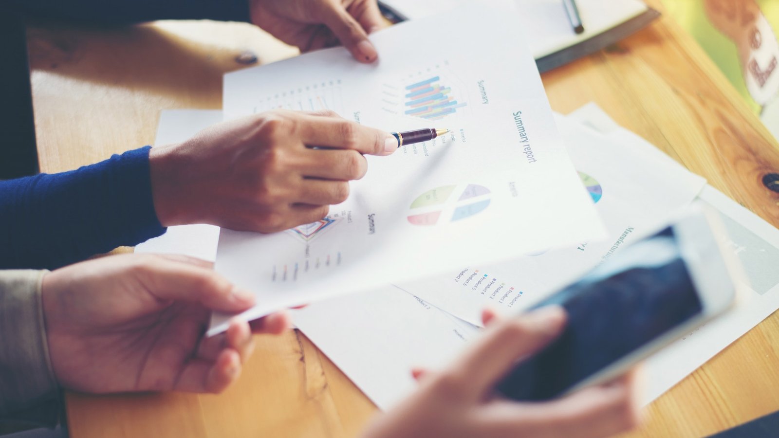 Enterprise Bank to Acquire 12 Offices in AZ and KS
