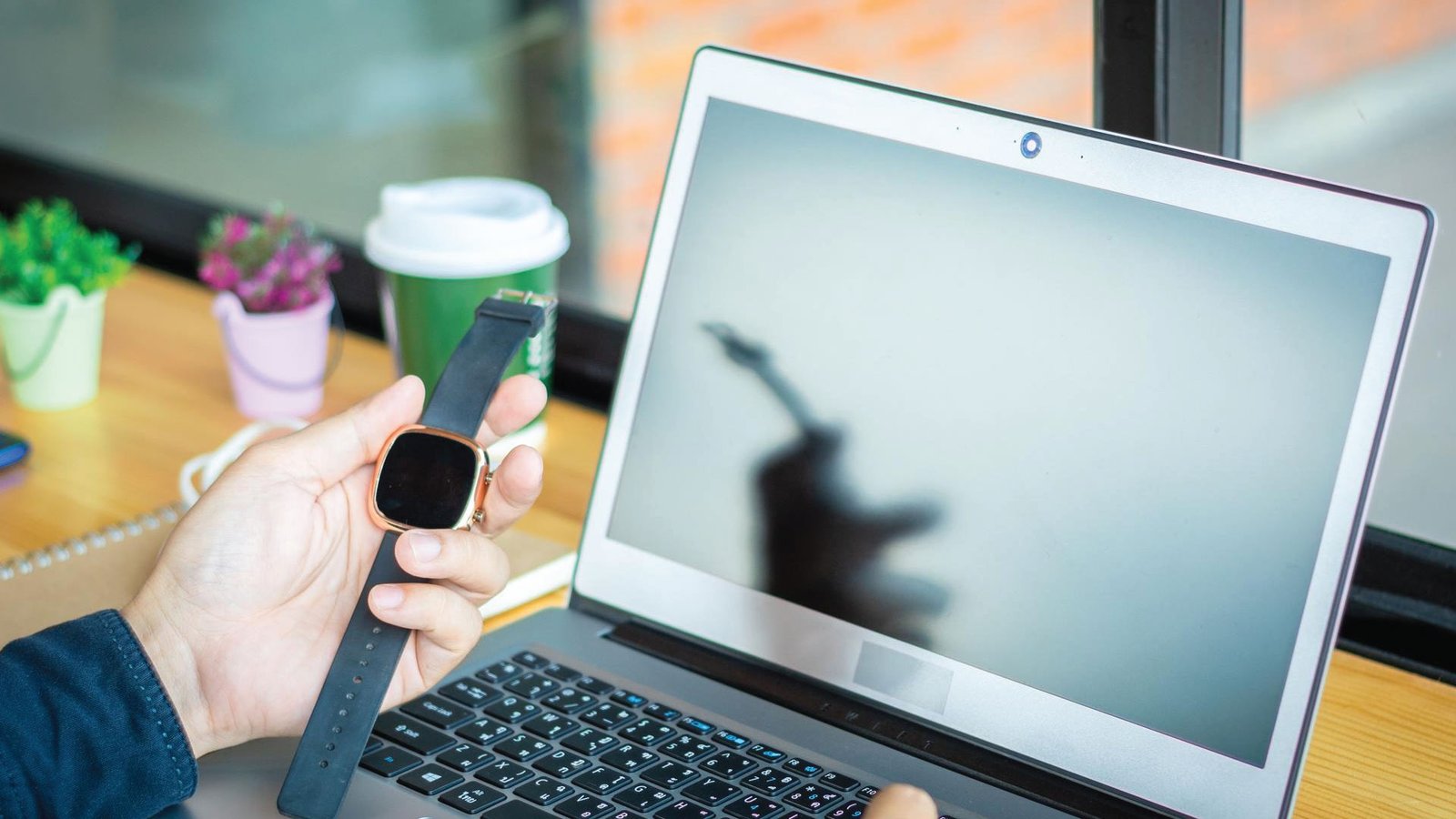 NextPlat Wins UK Govt Deal for Iridium Push-to-Talk Devices
