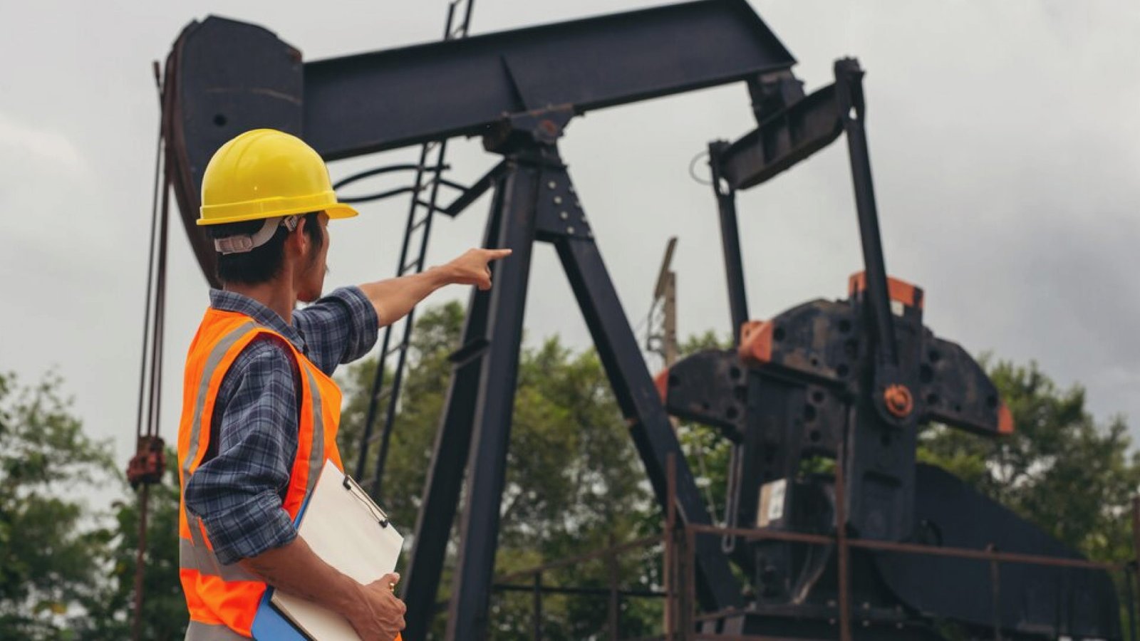 Revenue Cap Set for 2026 Natural Gas Transmission Operator