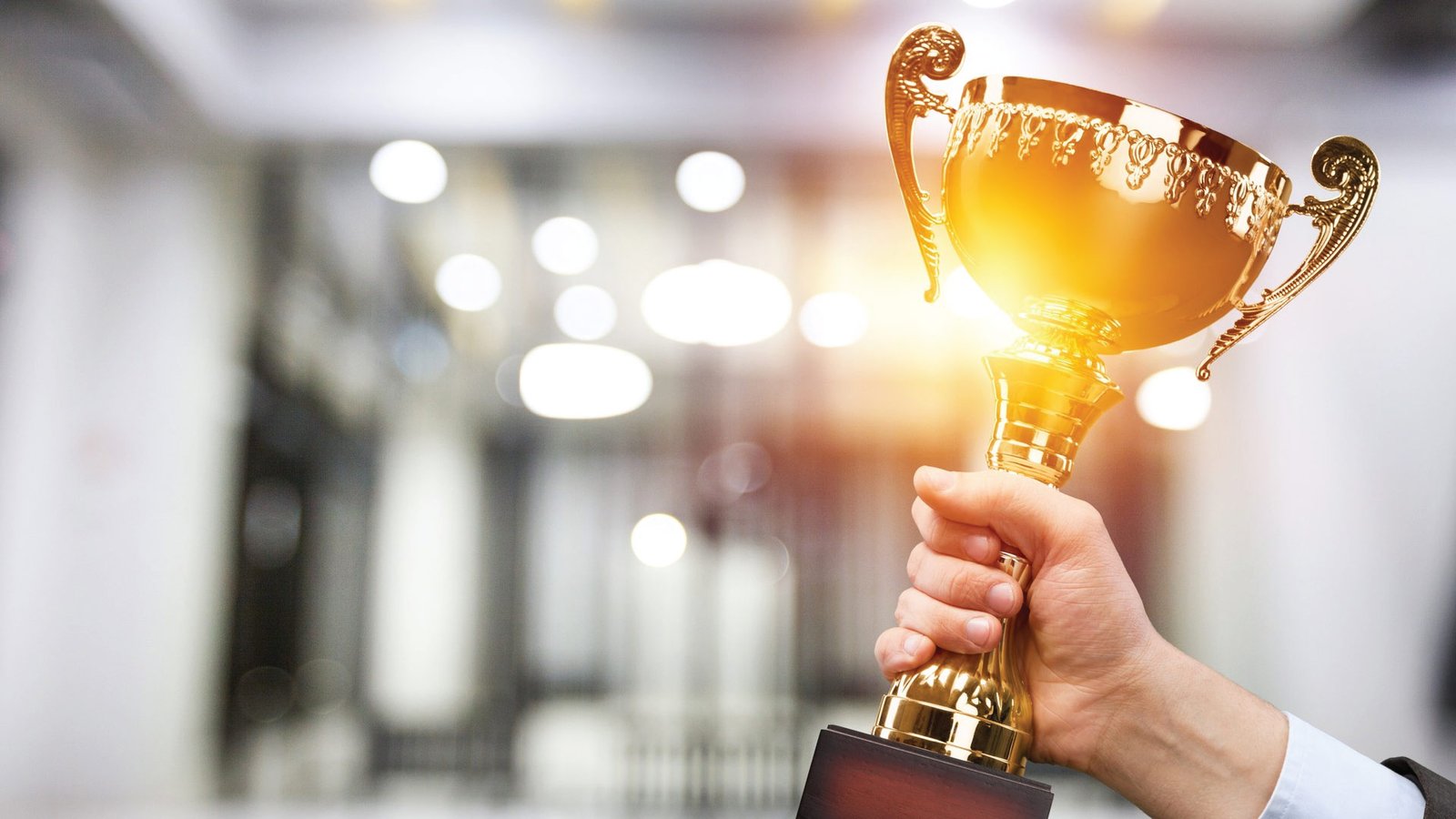 SendCutSend Honored as Gold Stevie® Award Winner in 2025 American Business Awards®