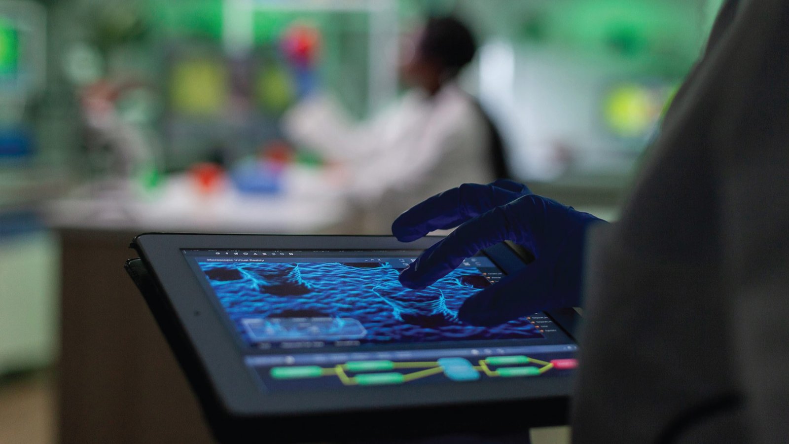 AI and the Biopharma Industry: Breaking Barriers and Navigating Challenges