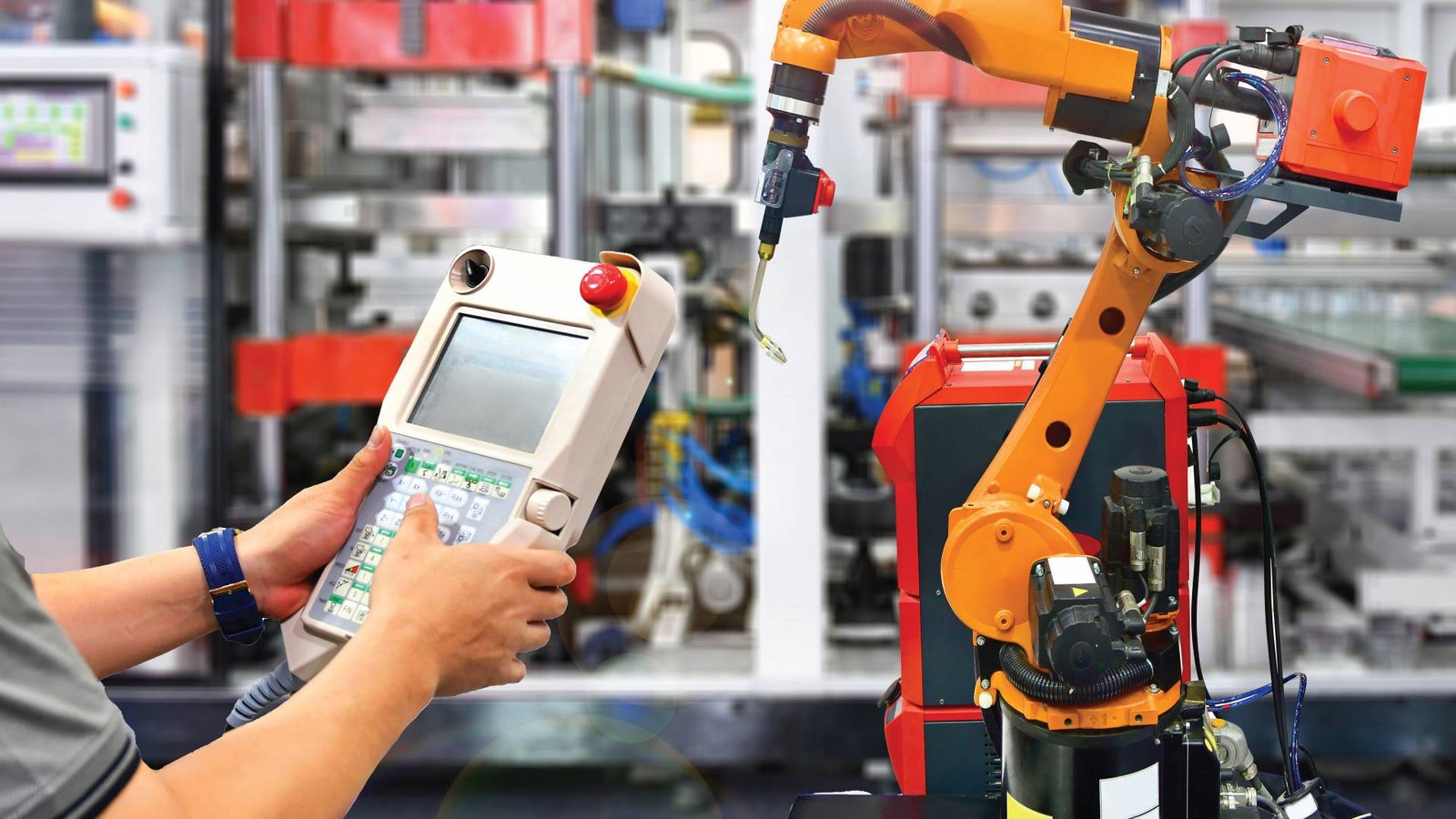 Will Additive Manufacturing Replace Traditional Manufacturing?