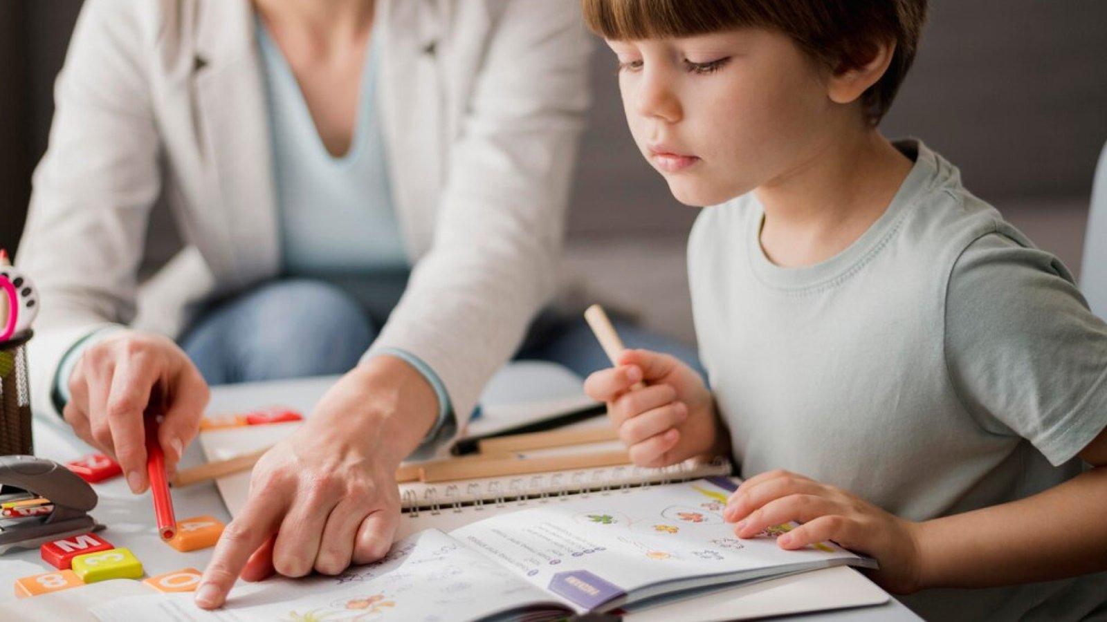 Chicago Home Tutor Adds Evening and Weekend Options for ADHD Tutoring