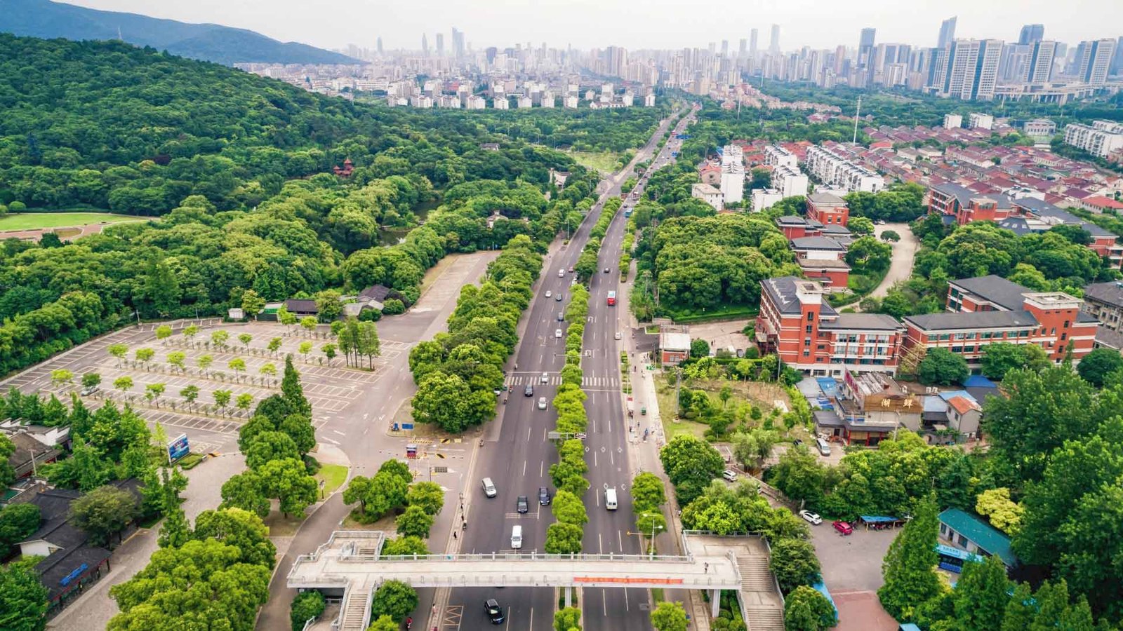 SmartCentres climate resilience initiatives highlighted in 2024 ESG Report.