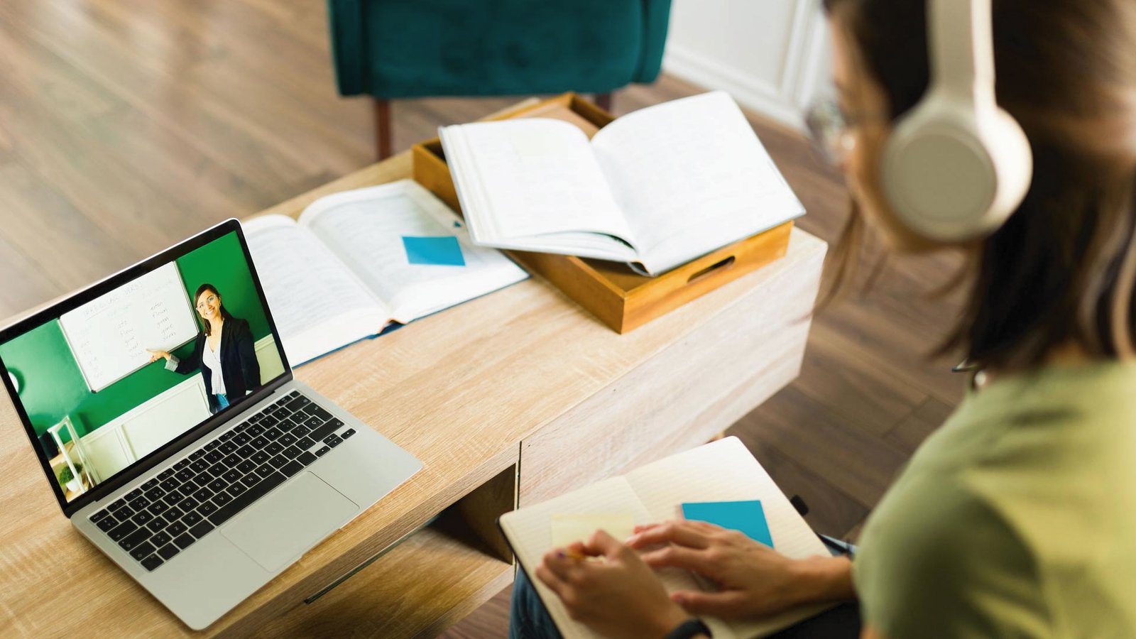 Junior Achievement Survey: 64% of Teens Not Learning About AI at School