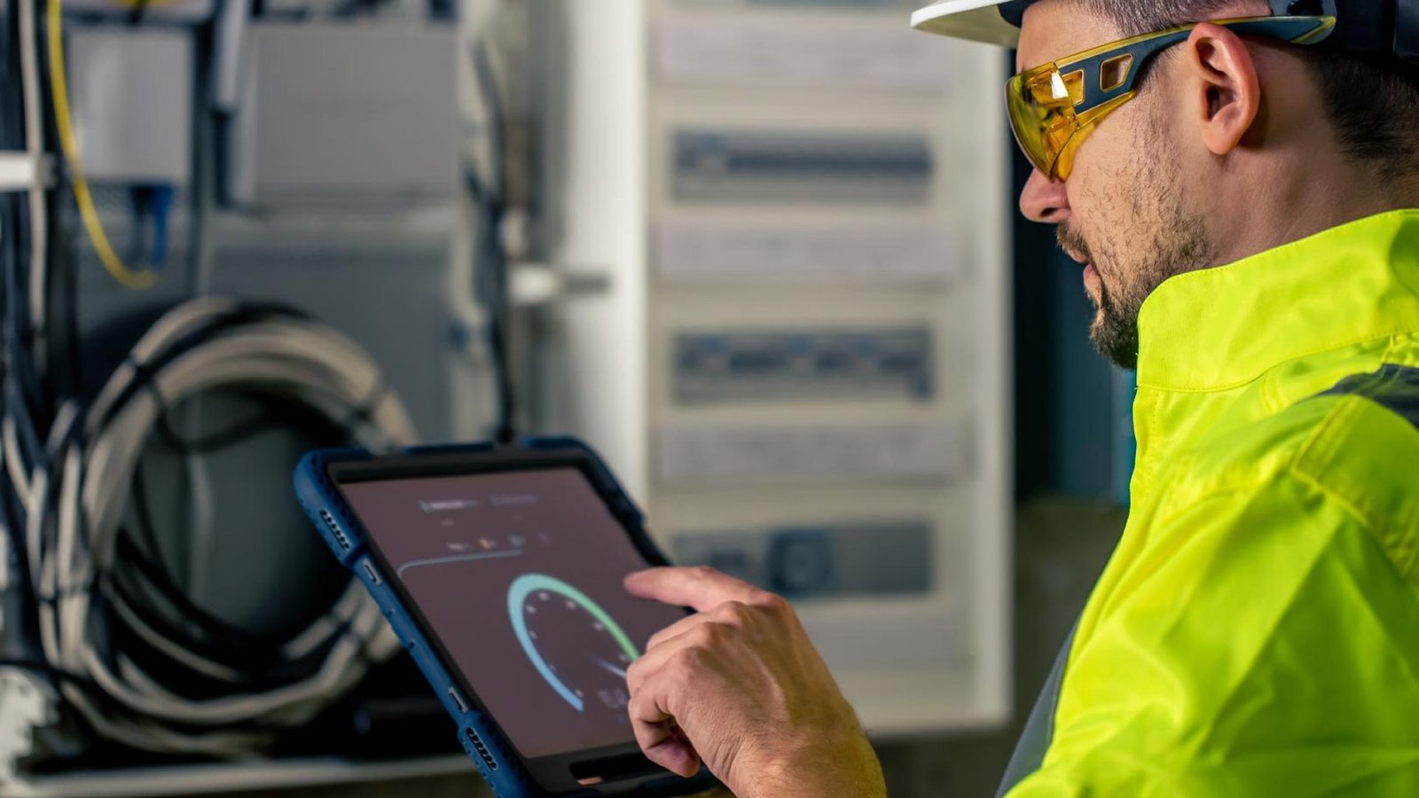 E Source Acquires Opinion Dynamics to Boost Utility Services