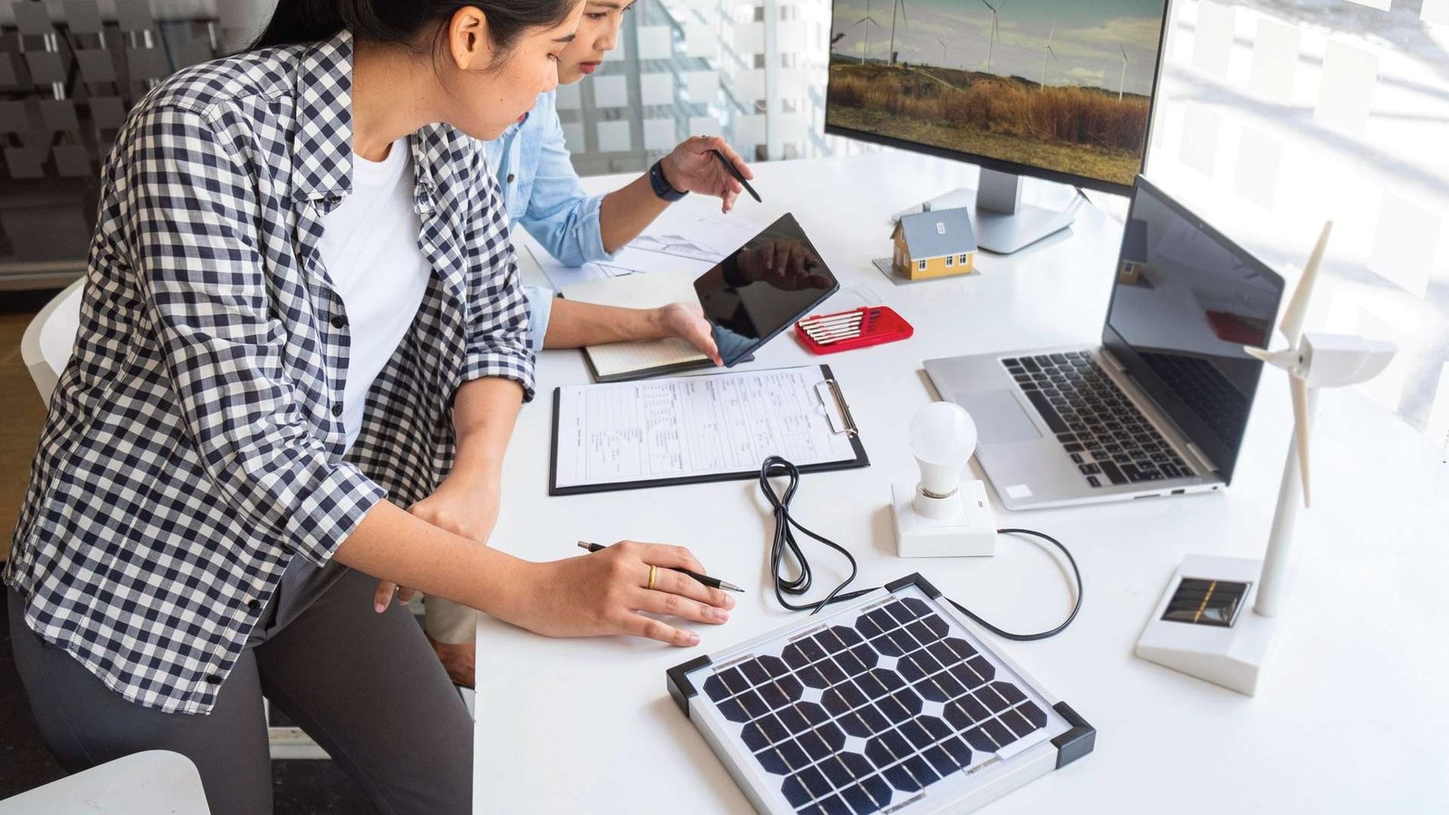 From Practice to Paradigm: JA Solar Pioneers ISSB Implementation