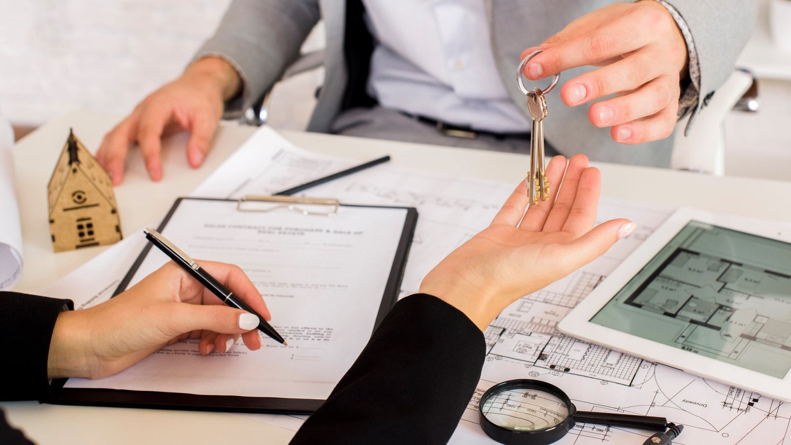 Aqari platform achieves 2,000 digital real estate transactions in Sharjah.