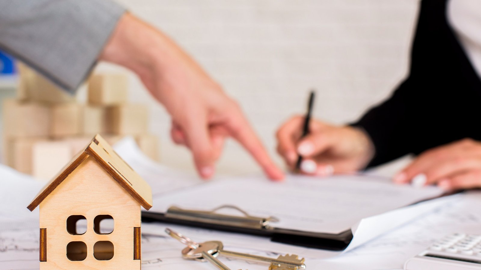 Crexi AI technology powers smarter real estate decisions.