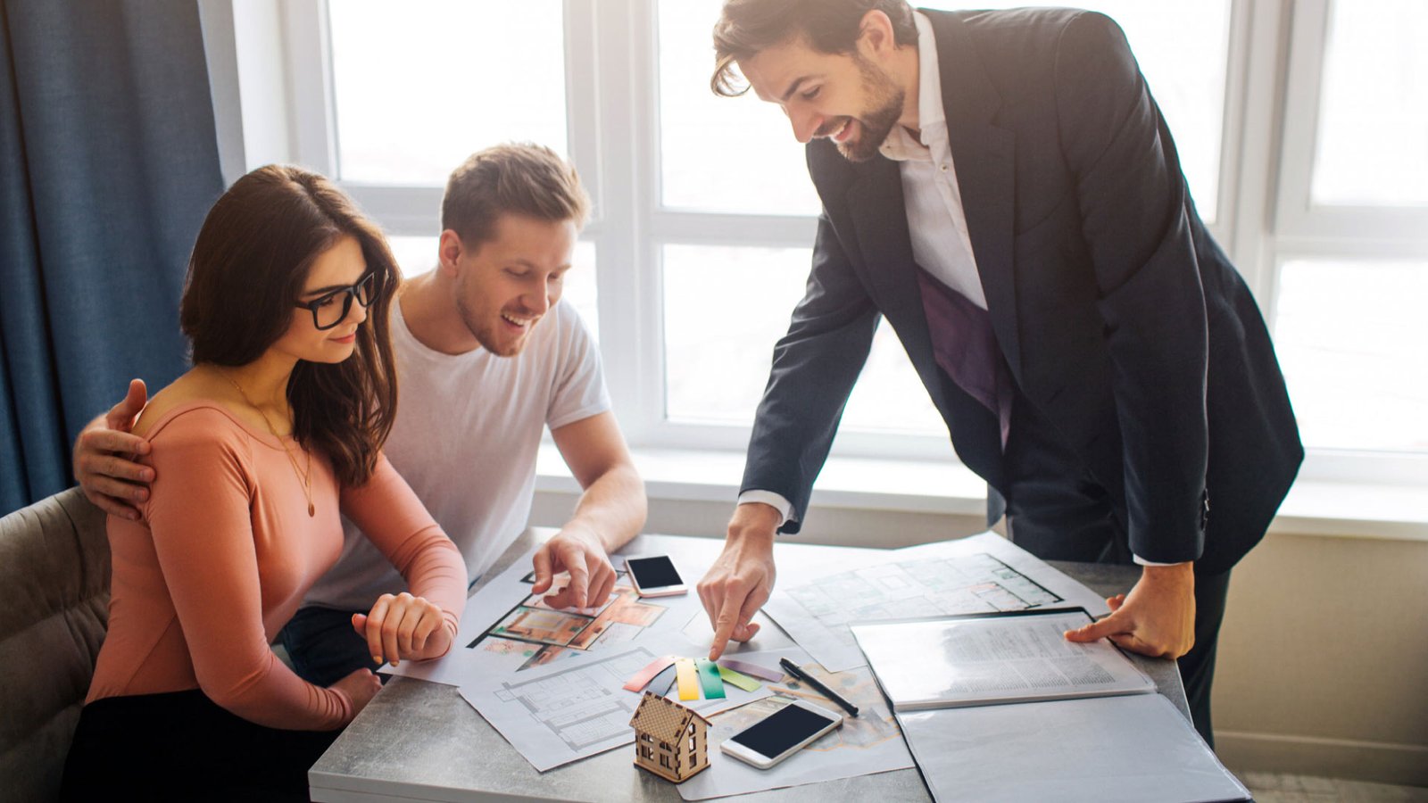 Entrata Summit 2025 AI-powered multifamily innovations presentation.