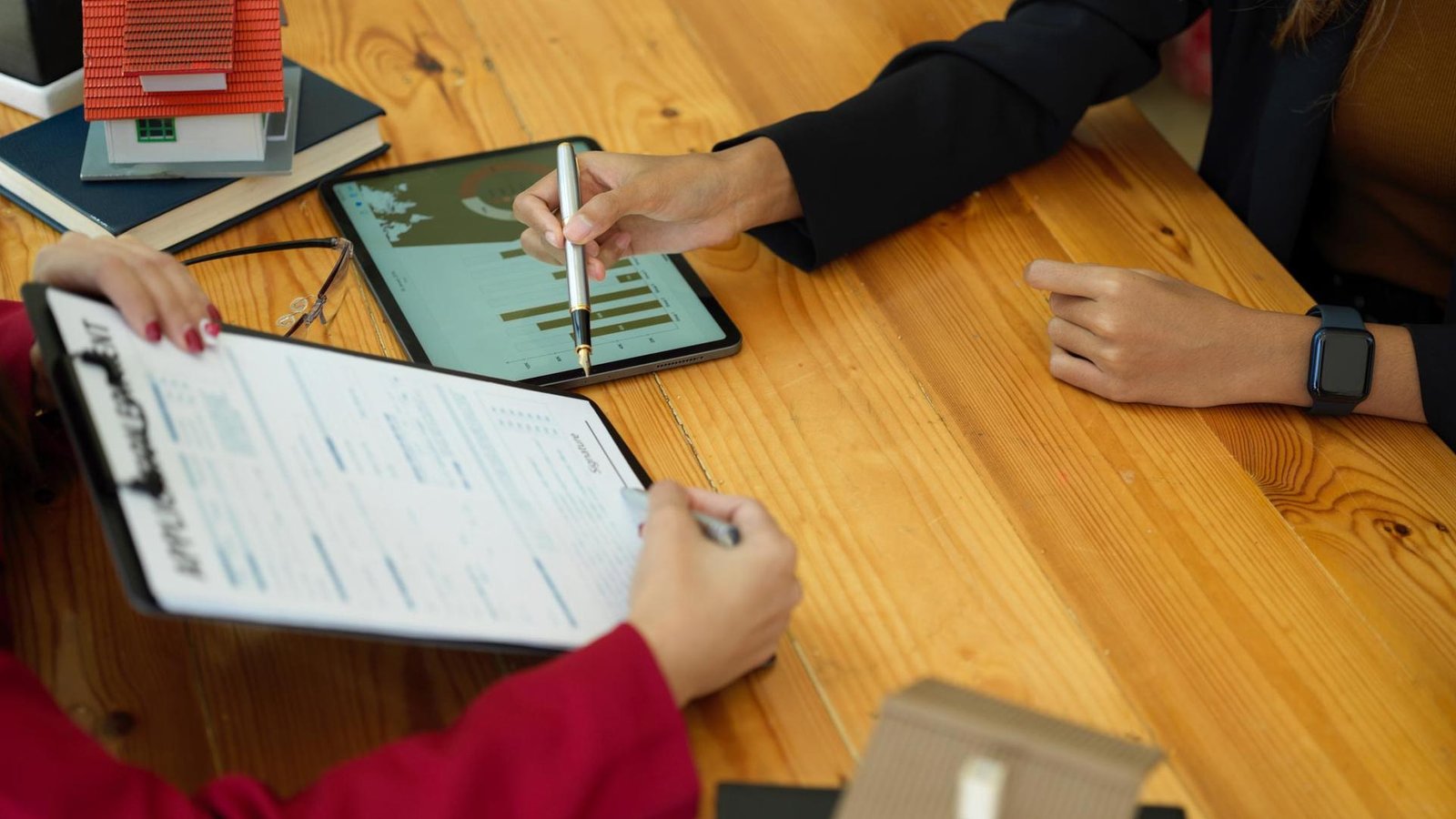 Gordian team celebrating CODiE Award win for Best Property Intelligence Solution.