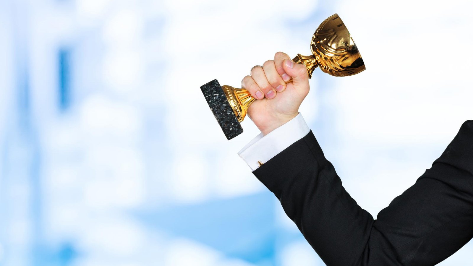 Loyalty Pioneer Colin Evans Wins Lifetime Achievement Award