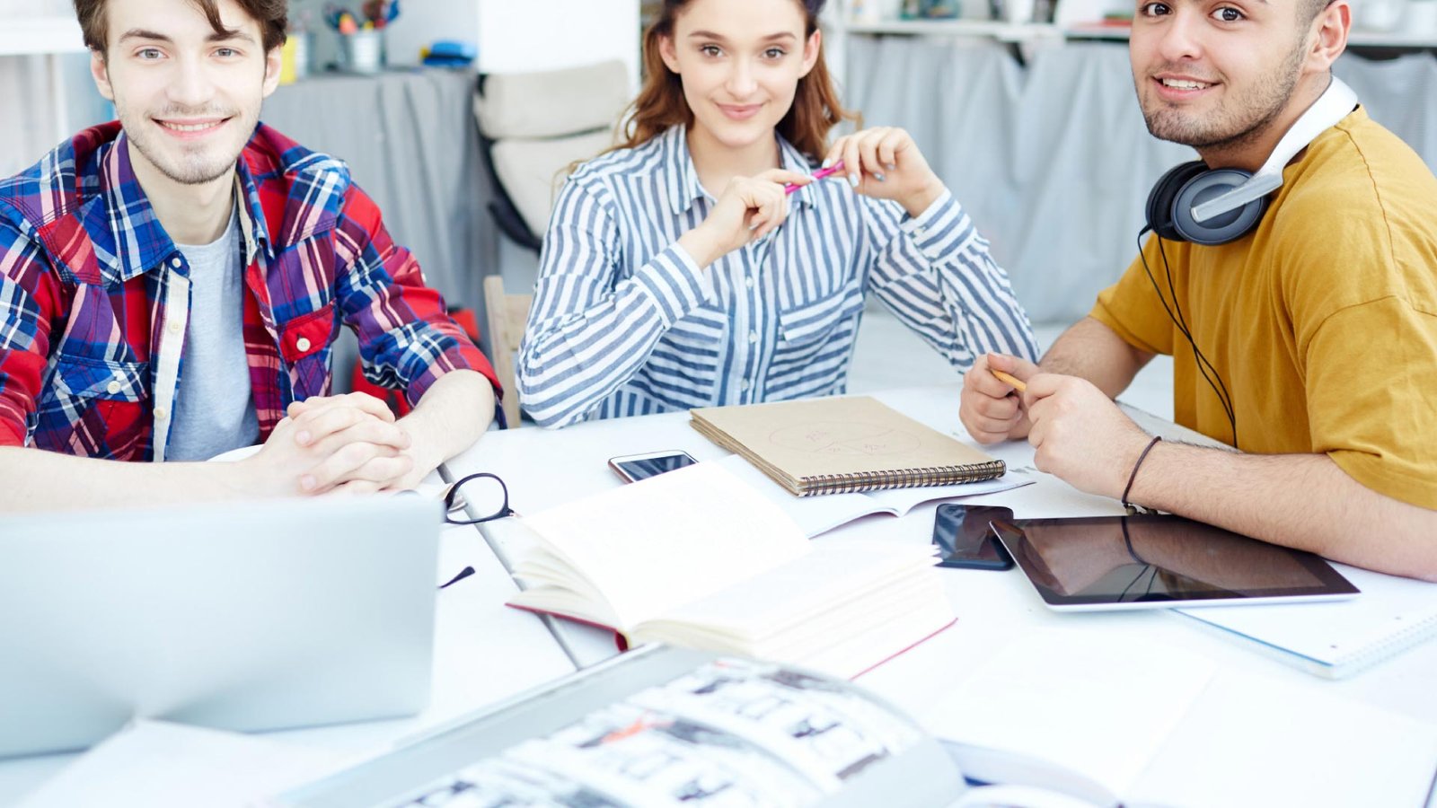 Varsity Tutors Launches Live+AI™ Tools to Enhance Student Learning