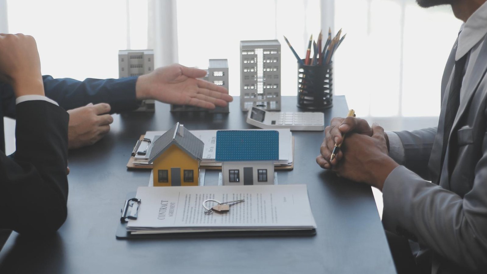 Lincoln Property Company acquires Capstone Development Partners.