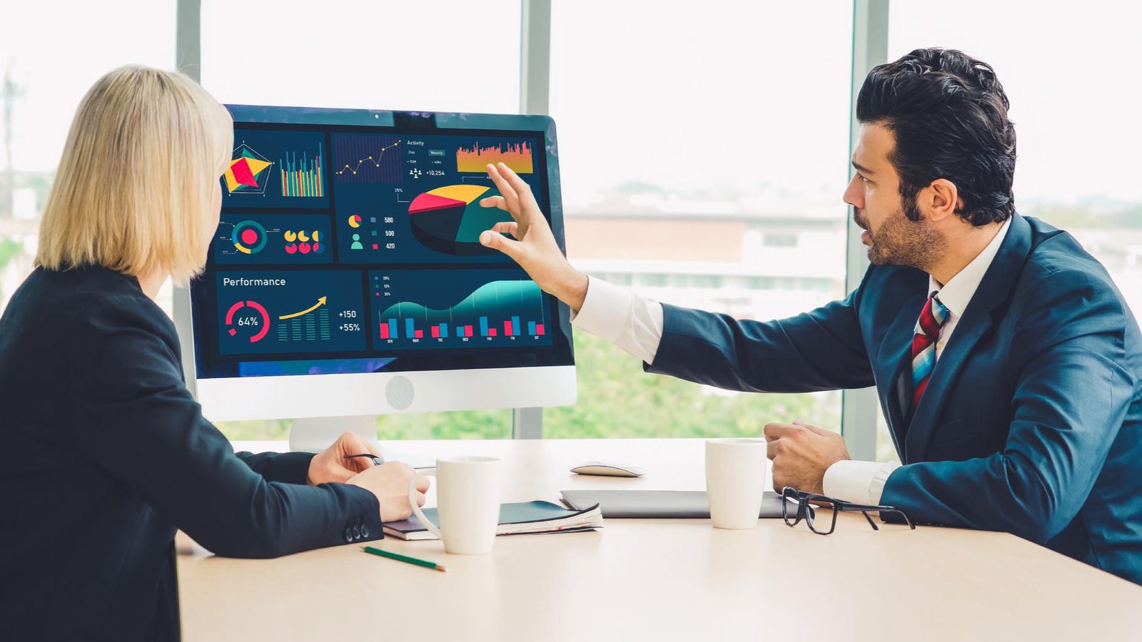 Newmark announces European Finance team expansion with two senior executives.