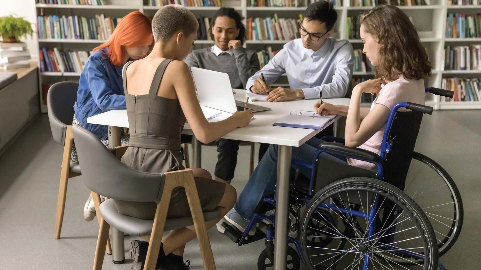 Rutgers University–Newark Makes Enrollment Gains, Climbs in National Rankings