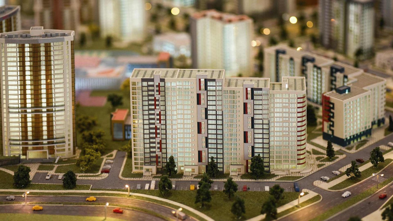 Dubai developers recognized Amber Homes Real Estate as top platinum agency.