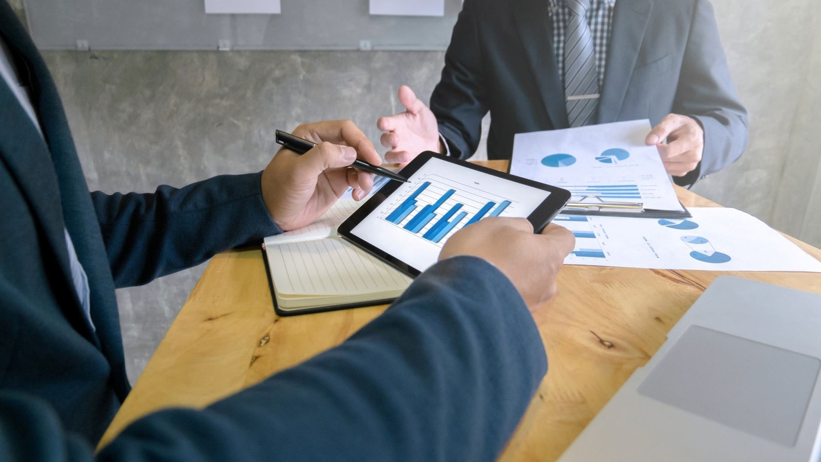 MRED merges with EBOR, expanding MLS tools and resources for Illinois realtors.