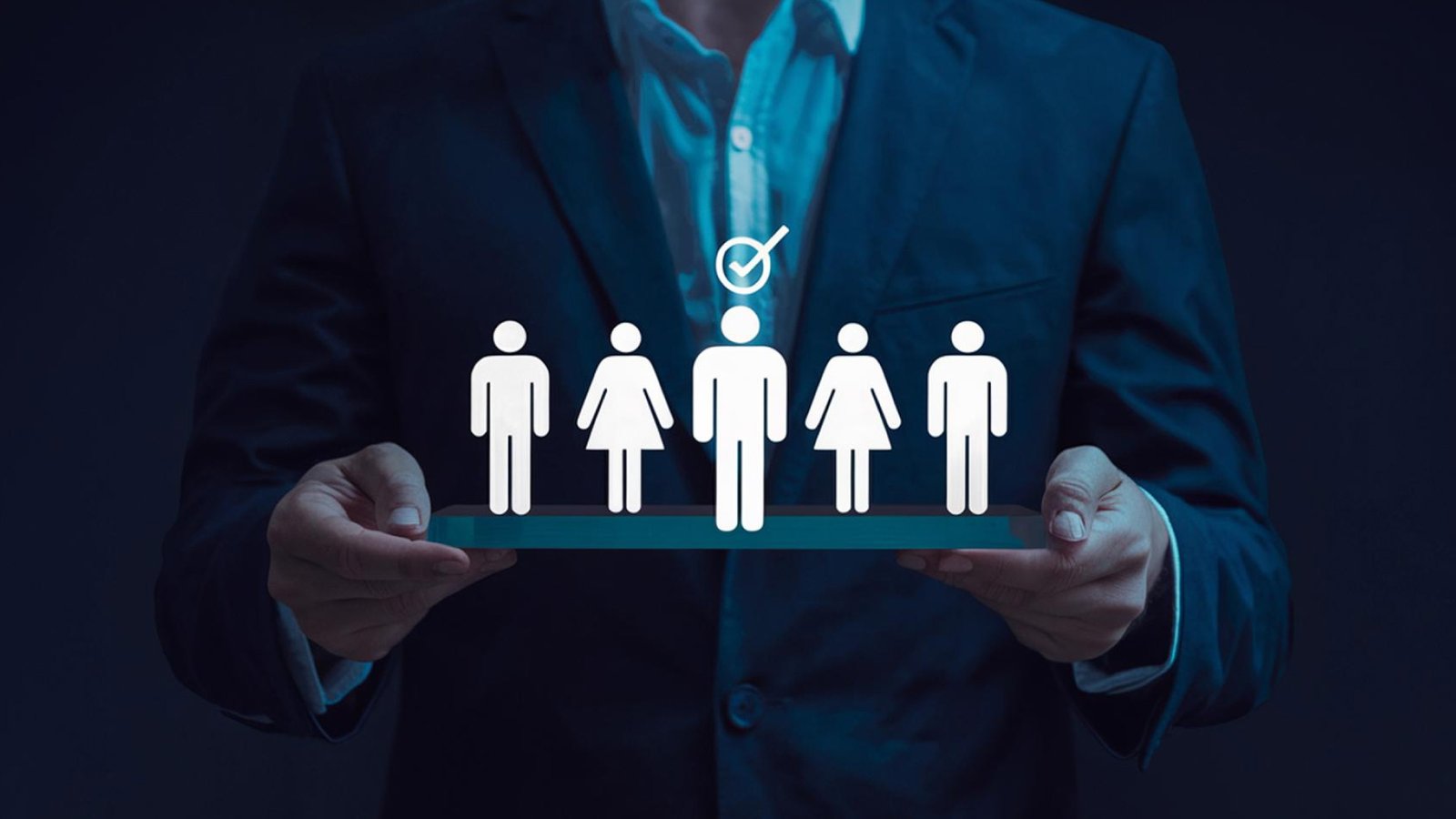 Radius Global leadership emphasizing talent acquisition and organizational strength.