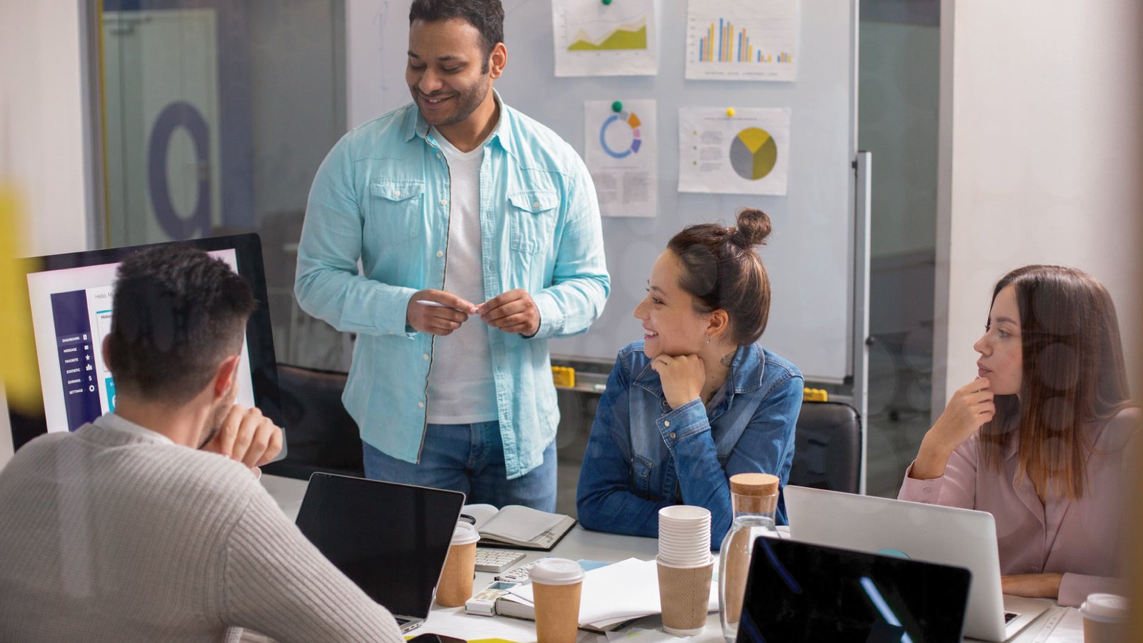 VuePlanner CreativeVue suite integrates Sundogs AI for ad insights.