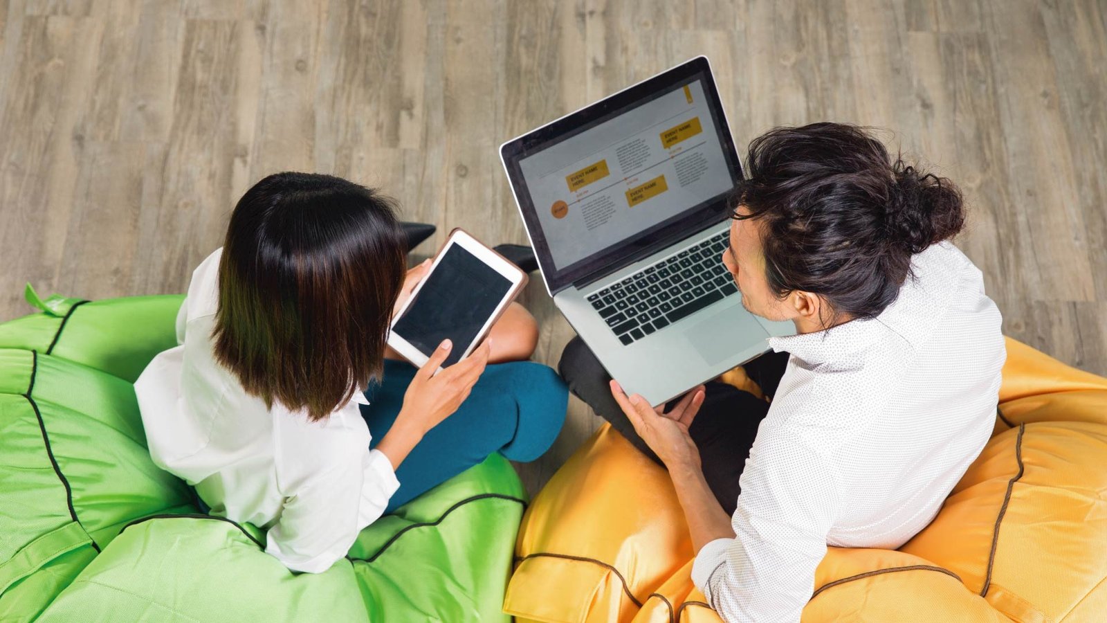 How to Enhance Seamless Transitions Between Online and Offline Experiences in 2025