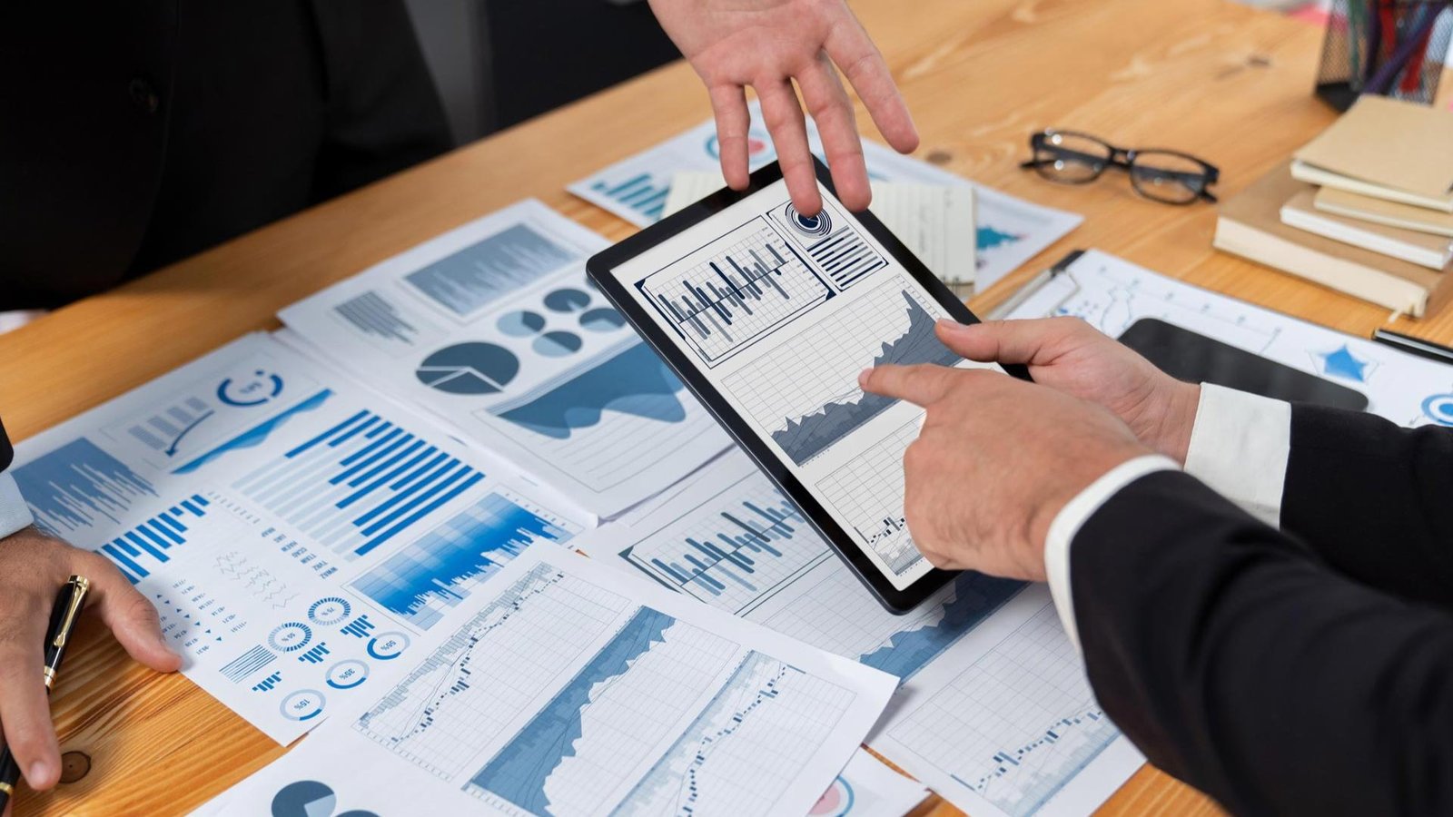 How Predictive Analytics is Shaping the Future of Post‑Trade Decisions