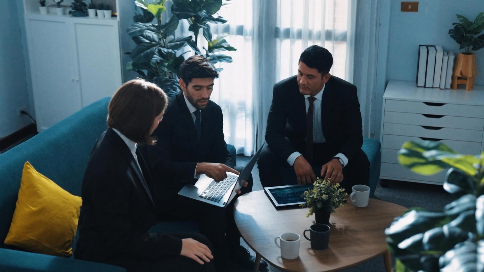 Lightpath Expands Columbus AI Network with Third Award