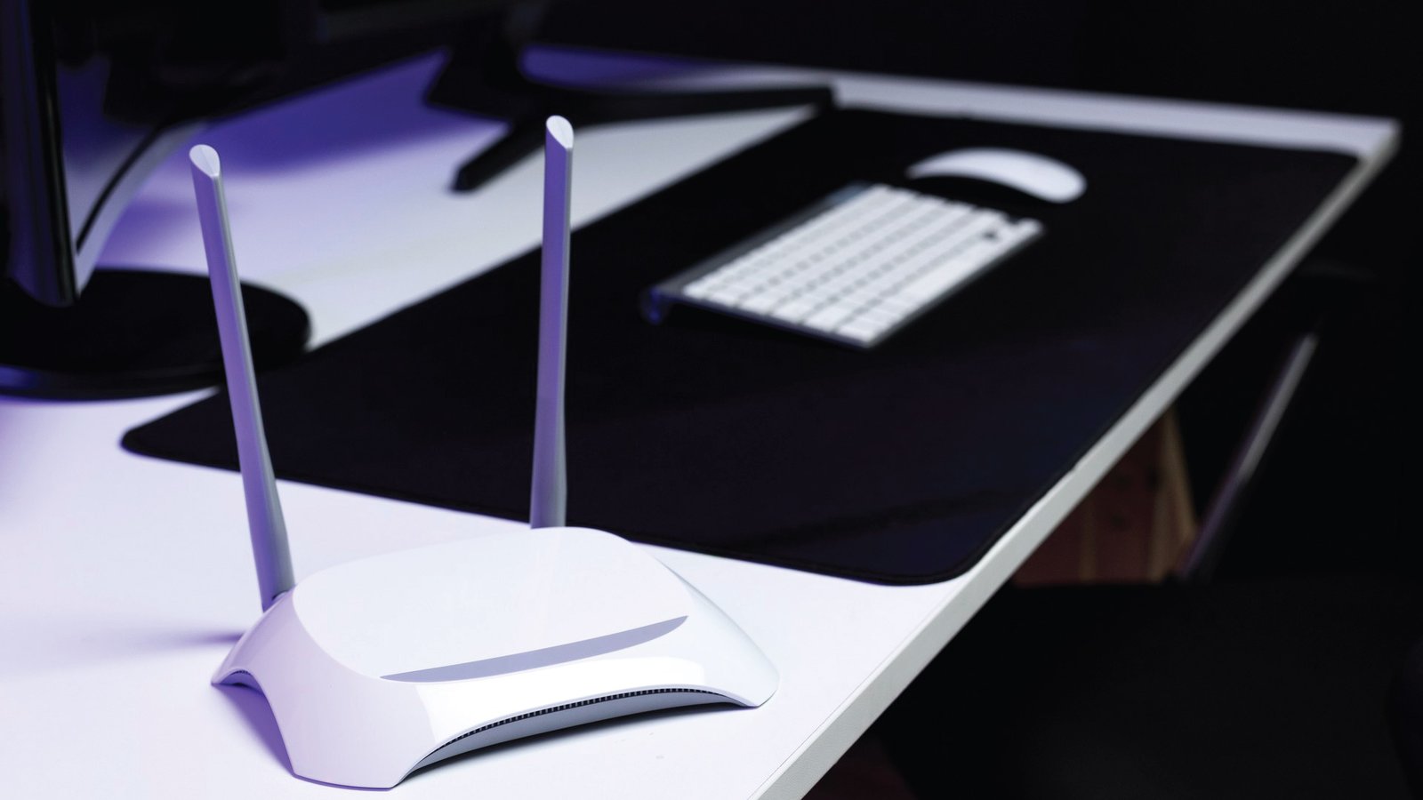 Spectrum WiFi 7 Extender expanding home network coverage.