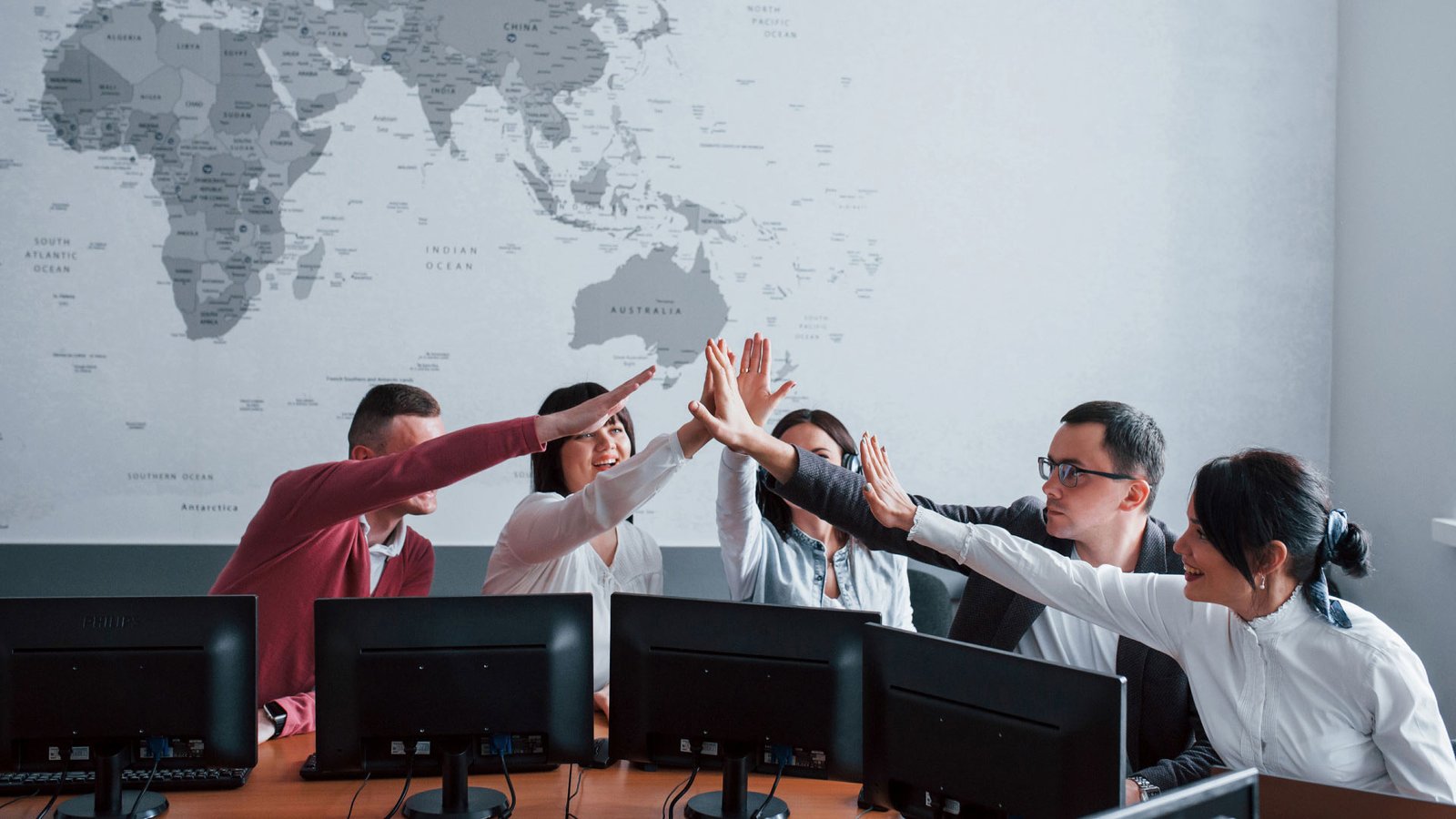 Hybrid Reality Learning for Global Collaboration and Inclusion