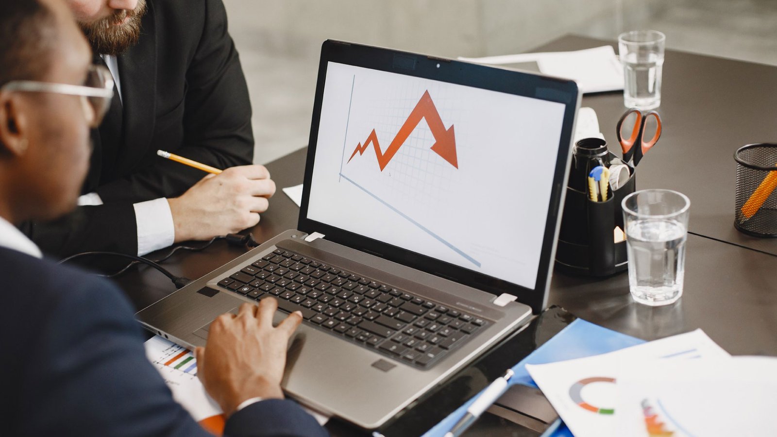 How to Develop an Effective ROI Strategy for Investments