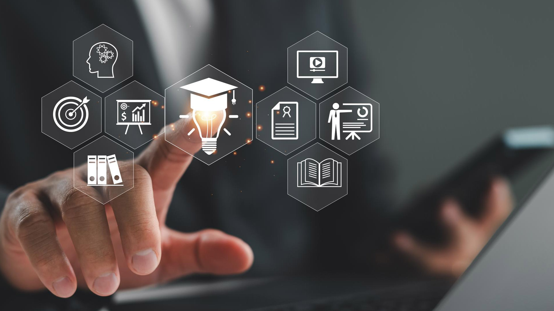 Full Sail University to Open IBM Cyber Defense Range with AWS & Cloud